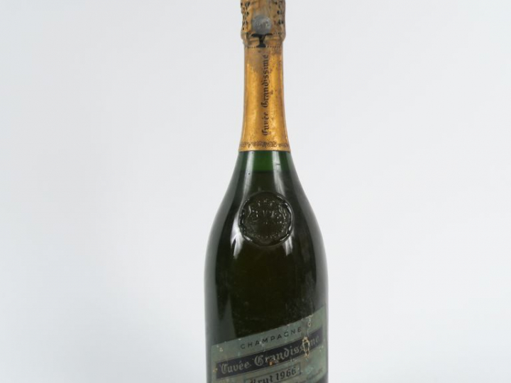 1 BOUTEILLE CHAMPAGNE 'CUVEE GRANDISSIME' VEUVE CLICQUOT PONSARDIN - 1