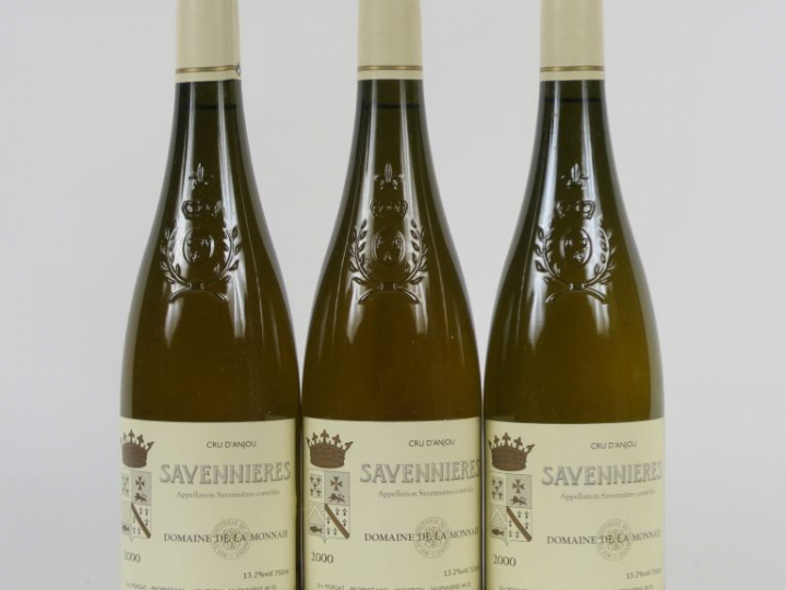 3 BOUTEILLES SAVENNIERES DOMAINE DE LA MONNAIE - 2000