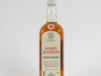 Vente aux enchères 1 BOUTEILLE SCOTCH WHISKY HANKY BANNISTER 43° - COFFRET
