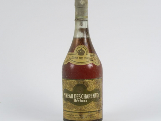 Vente aux enchères 1 BOUTEILE PINEAU DES CHARENTES RECHOU