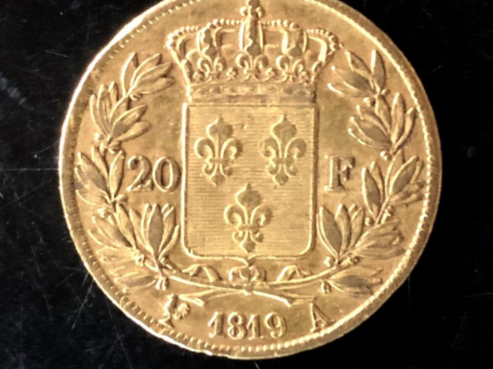 Pièce 20 Francs or, Louis XVIII, 1819-A. FRAIS ACHETEURS 5% TTC.