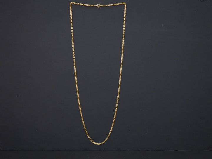 	Chaine en or jaune, maille forçat. Long. 67 cm Poids. 14,14 g