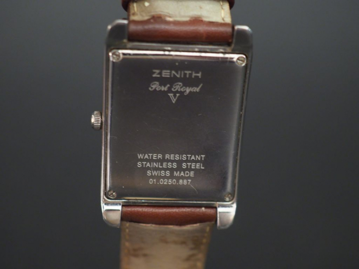 ZENITH, Port Royal V.  Montre bracelet d’homme en acier. Boitier recta