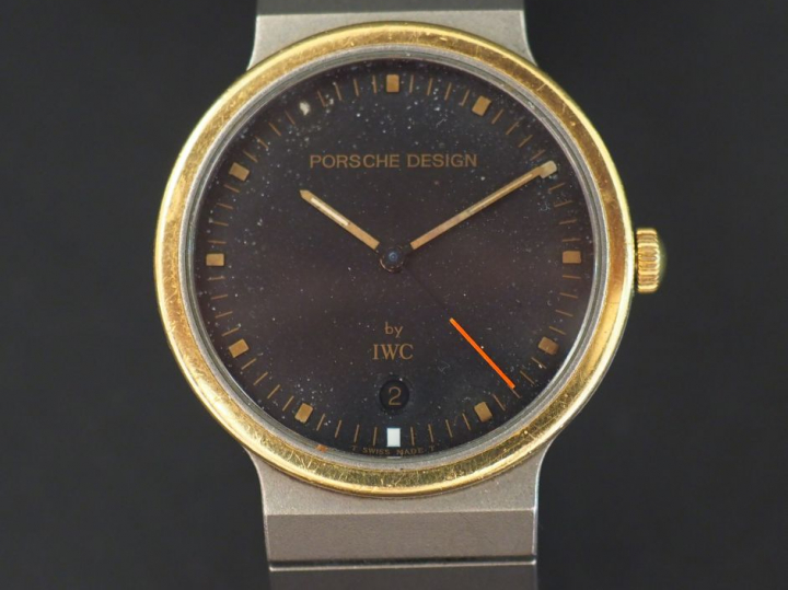 	PORSCHE Design, by IWC Montre bracelet d’homme en métal et métal doré