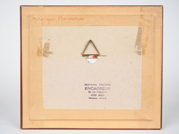 SCARPELLI. Plaque en marqueterie de marbre, "vue de village en bord de