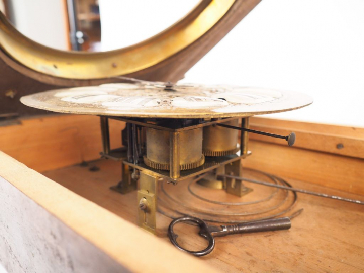 Cartel d'applique Napoléon III en bronze de style Louis XIV à décor de