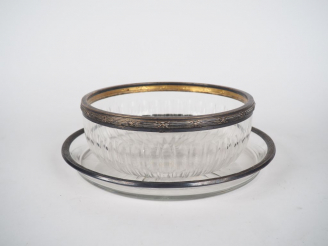 Vente aux enchères Plat et compotier en cristal taillé, monture en argent de style Louis 