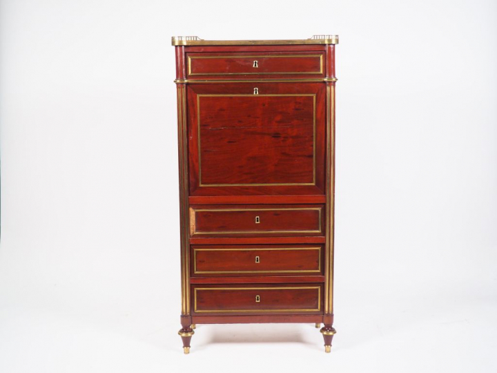 Petit secrétaire Napoléon III de style Louis XVI en acajou et placage 