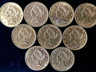 Vente aux enchères Neuf pièces de 5 Dollars or, 1882 (x2), 1884, 1892, 1897 (x2), 1899, 1