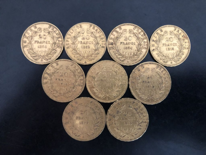 Neuf pièces de 20 Francs or, 1852-A, 1854-A (x2), 1855 (x4) et 1856 (x