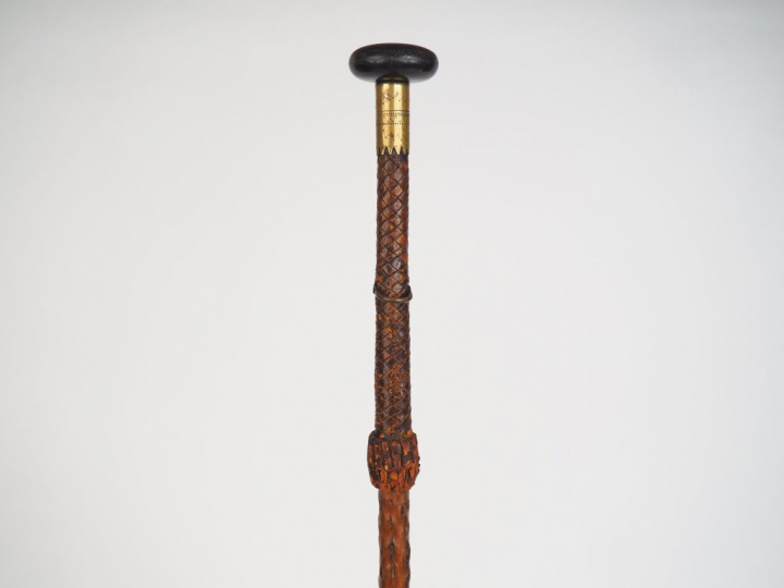HERRILLA ESQUAL Makila.  Signé. Long. 85 cm