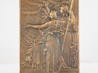 Vente aux enchères F. VERNON.  Plaque en bronze  "Banquet des tuileries offert aux maires