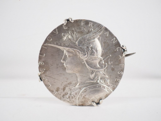 Vente aux enchères Oscar ROTY.  Médaille en argent du Ministère de l'Intérieur monté en b