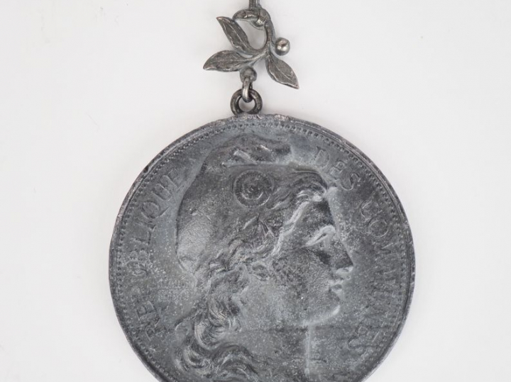 Médaille en métal "République des communes".