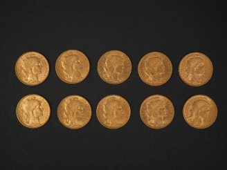 Vente aux enchères Dix pièces de 20 Francs or, 1907. FRAIS ACHETEURS 5% TTC.