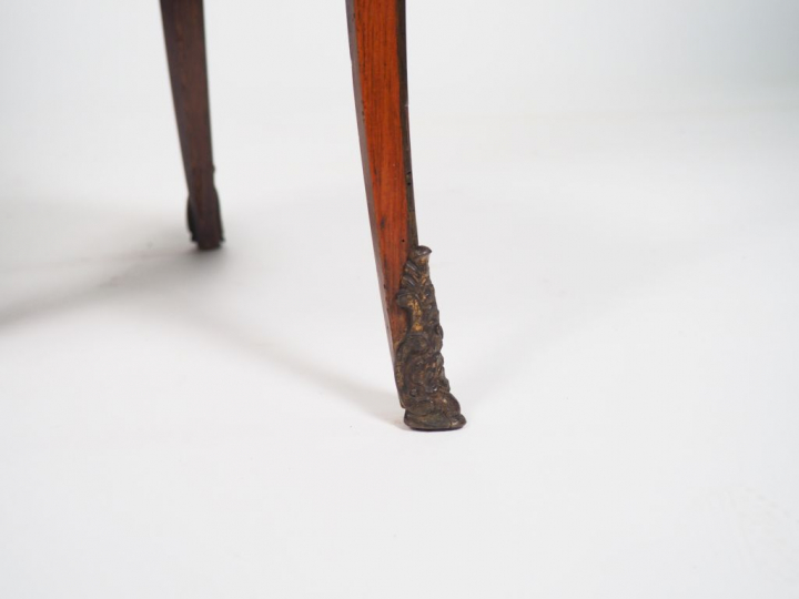 Chiffonnier de forme tambour Transition Louis XV-Louis XVI en marquete