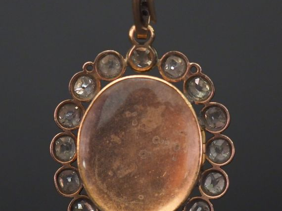 Pendentif porte-photo fin XVIIIème - début XIXème en or jaune et argen