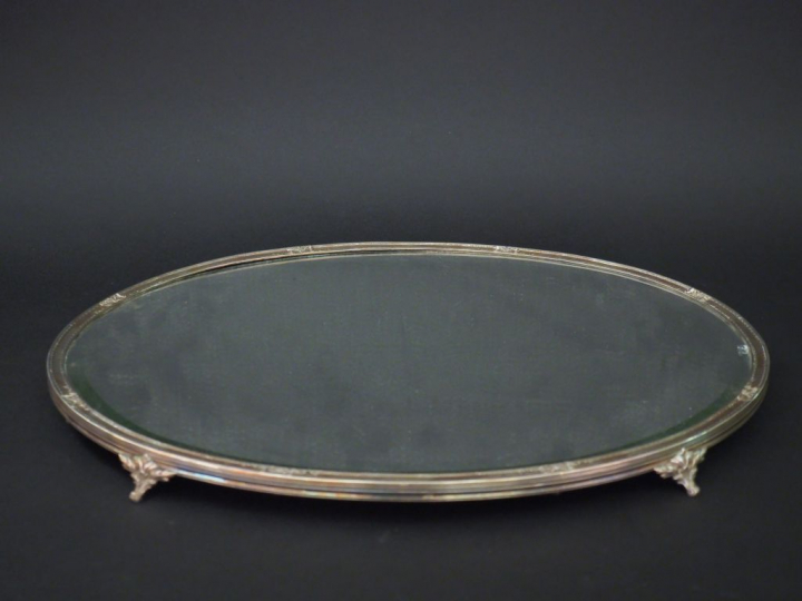 	Centre de table Napoléon III de style Louis XVI à fond de glace, mont