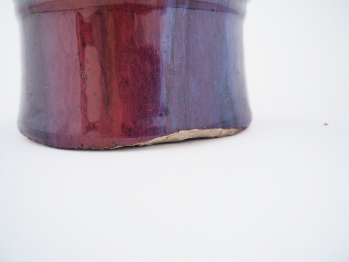 Paire de vases balustres en porcelaine émaillée sang de bœuf et bleu l