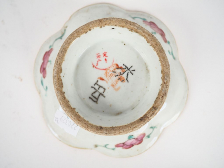 Chine, deuxième moitié et fin du XIXe siècle,  Lot comprenant :  - une