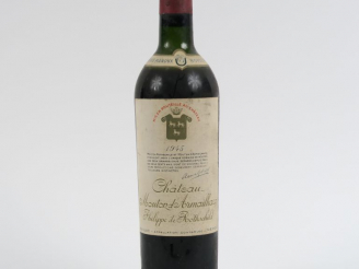 Vente aux enchères 1 BOUTEILLE CHÂTEAU MOUTON D'ARMAILHACQ PAUILLAC - 1945 - MEP-BEP