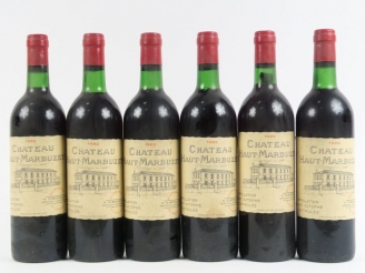 Vente aux enchères 6 BOUTEILLES CHÂTEAU HAUT MARBUZET ST ESTEPHE - 1982 - BG