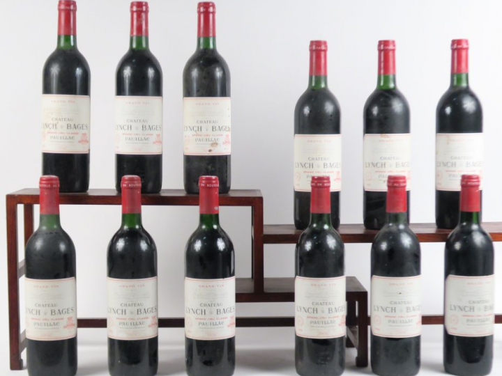 12 BOUTEILLES CHÂTEAU LYNCH BAGES GCC PAUILLAC - 1988 - 10 BG/2LB/1ELT