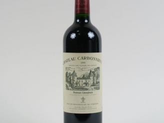 Vente aux enchères 1 BOUTEILLE CHÂTEAU CARBONNIEUX GCC GRAVES - 2004