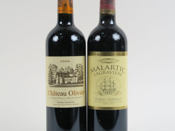 2 BOUTEILLES CC GRAVES : 1 CHÂTEAU MALARTIC LAGRAVIERE 2004 - 1 CHÂTEA