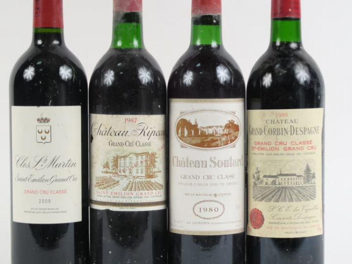 4 BOUTEILLES GCC ST EMILION : 1 CHÂTEAU SOUTARD 1980 BG - 1 CHÂTEAU GR