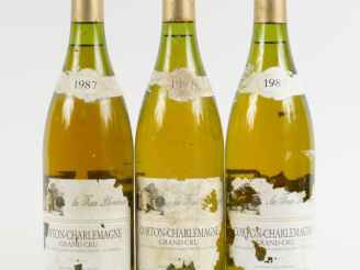 Vente aux enchères 3 BOUTEILLES CORTON CHARLEMAGNE GC "LA TOUR BLONDEAU" B.P.F. - 1987 - 