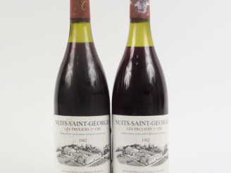 Vente aux enchères 2 BOUTEILLES NUITS ST GEORGES 1er CRU 'LES PRULIERS' SAVOUR CLUB - 198