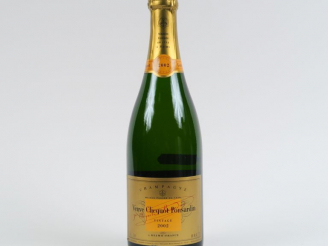 Vente aux enchères 1 BOUTEILLE CHAMPAGNE VEUVE CLICQUOT PONSARDIN 'VINTAGE' - 2002