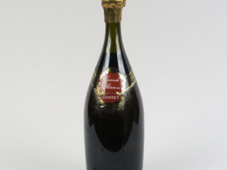 Vente aux enchères 1 BOUTEILLE CHAMPAGNE GOSSET 'GRANDE RÉSERVE' - COFFRET