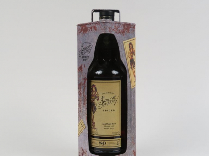 1 BOUTEILLE CARIBBEAN RUM SPICED THE ORIGINAL SAILOR JERRY 