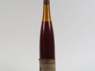 Vente aux enchères 1 VIEILLE BOUTEILLE GRANDE LIQUEUR D'ARMAGNAC R. IMART 35°