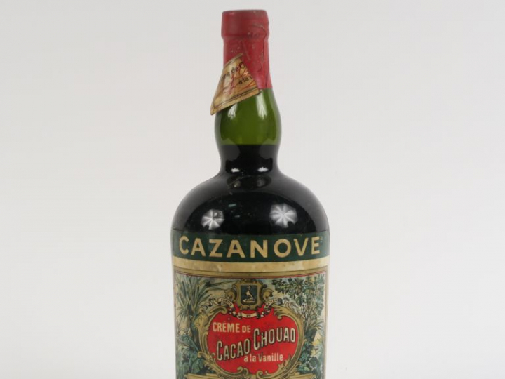 1 VIEILLE BOUTEILLE LIQUEUR CRÈME DE CACAO CHOUAO CAZANOVE