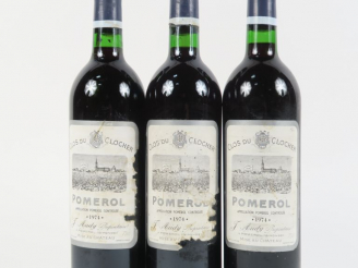 Vente aux enchères 3 BOUTEILLES CLOS DU CLOCHET POMEROL - 1974 - 1 CAPS DÉCHIRÉE/2 EA