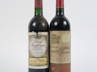 Vente aux enchères 2 BOUTEILLES : 1 CHÂTEAU RAUZAN GASSIES GCC MARGAUX 1988 BG/ETLA - 1 C