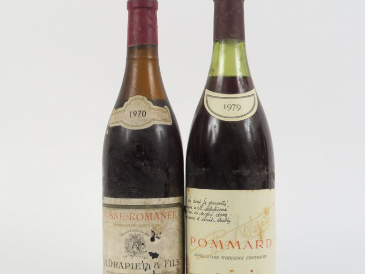 2 BOUTEILLES : 1 VOSNE ROMANÉE CH. DRAPIER   FILS 1970 4,5 CM - 1 POMM