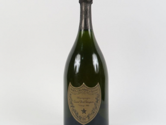 Vente aux enchères 1 MAGNUM DOM PERIGNON - 1983 - COFFRET