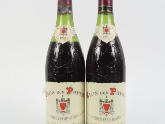 Vente aux enchères 2 BOUTEILLES CHATEAUNEUF DU PAPE 'CLOS DE PAPES' DOMAINE PAUL AVRIL - 
