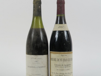 Vente aux enchères 2 BOUTEILLES COTEAUX DU LANGUEDOC : 1 PRIEURÉ ST JEAN DE BÉBIAN 1991 -