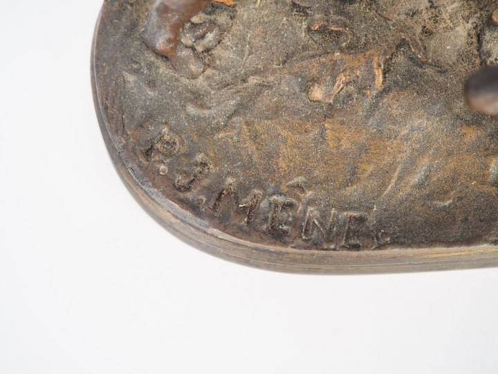 Pierre-Jules MENE.  "Chien de chasse à l'arrêt". Sujet en bronze. Sign