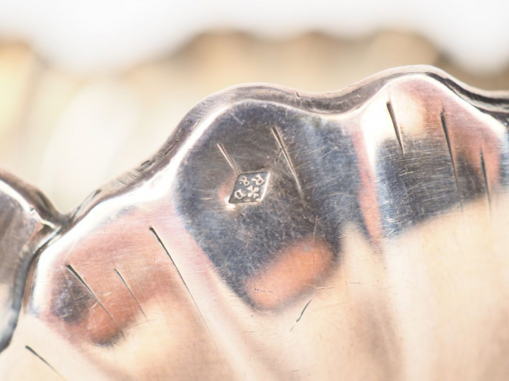 Vide-poche de style Art Nouveau en argent, poinçon Minerve, à décor de