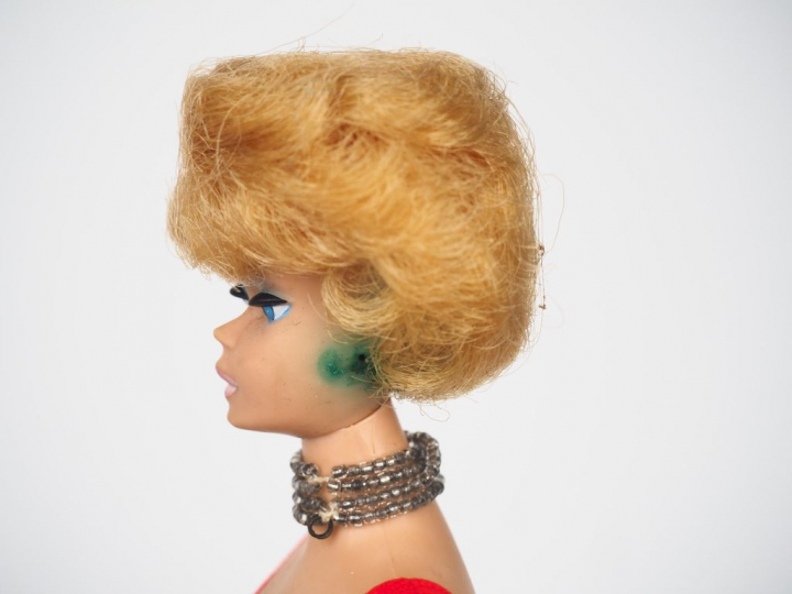 Poupée BUBBLE CUT blonde dans sa boite d'origine, maillot de bain roug