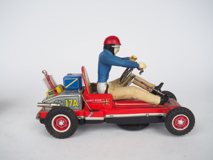 TN NOMURA 1960-1970 Battery toys. Voiture Go-Kart en boite d'origine, 