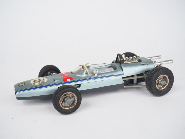 SCHUCO 1072 BMW Formule 2, état d'usage (avec accident).