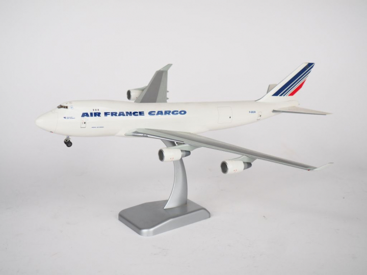 Air France cargo maquette en plastique sur pied marque Hogan.  Dim. 32
