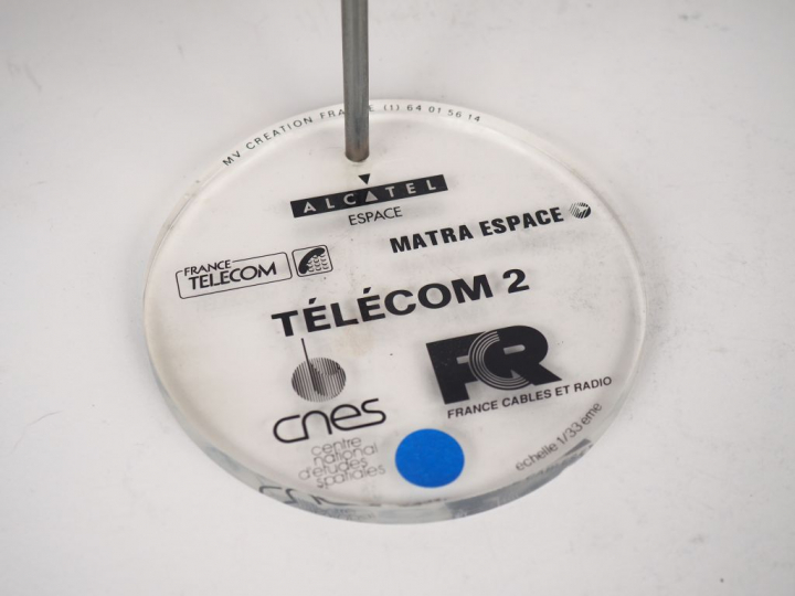 Maquette du satellite de télécommunication Telecom 2 à l’échelle 1/33e